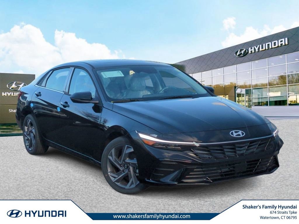 Certified 2025 Hyundai Elantra Limited FWD image 1