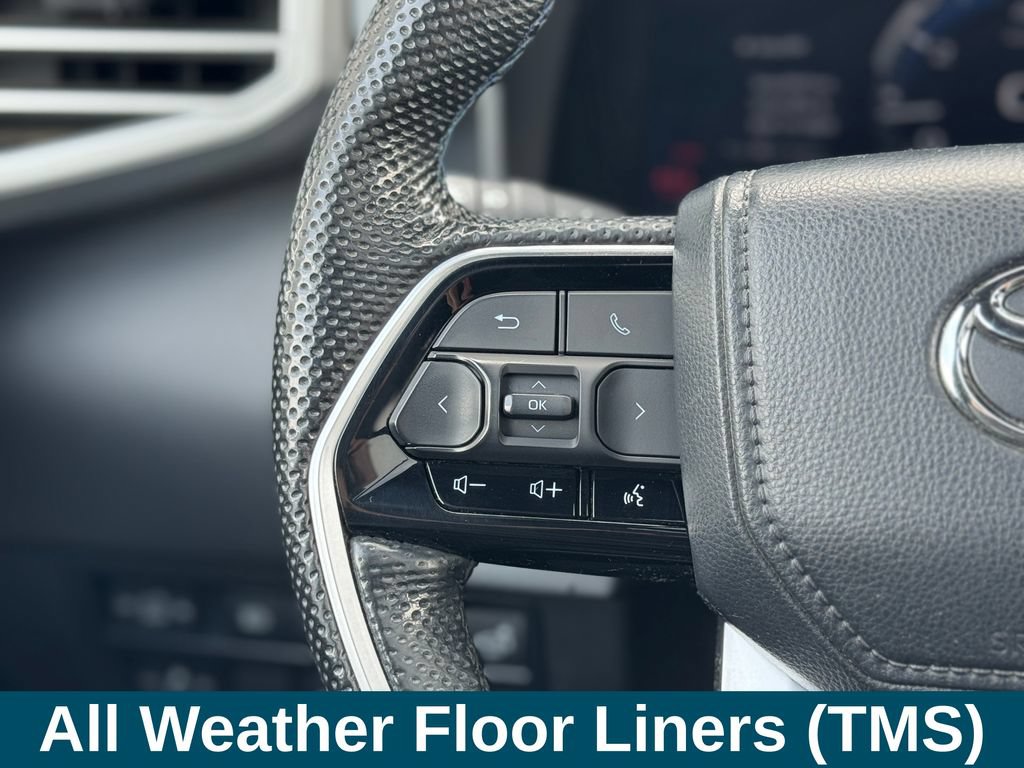 Used 2024 Toyota Tundra Platinum AWD/4WD image 10