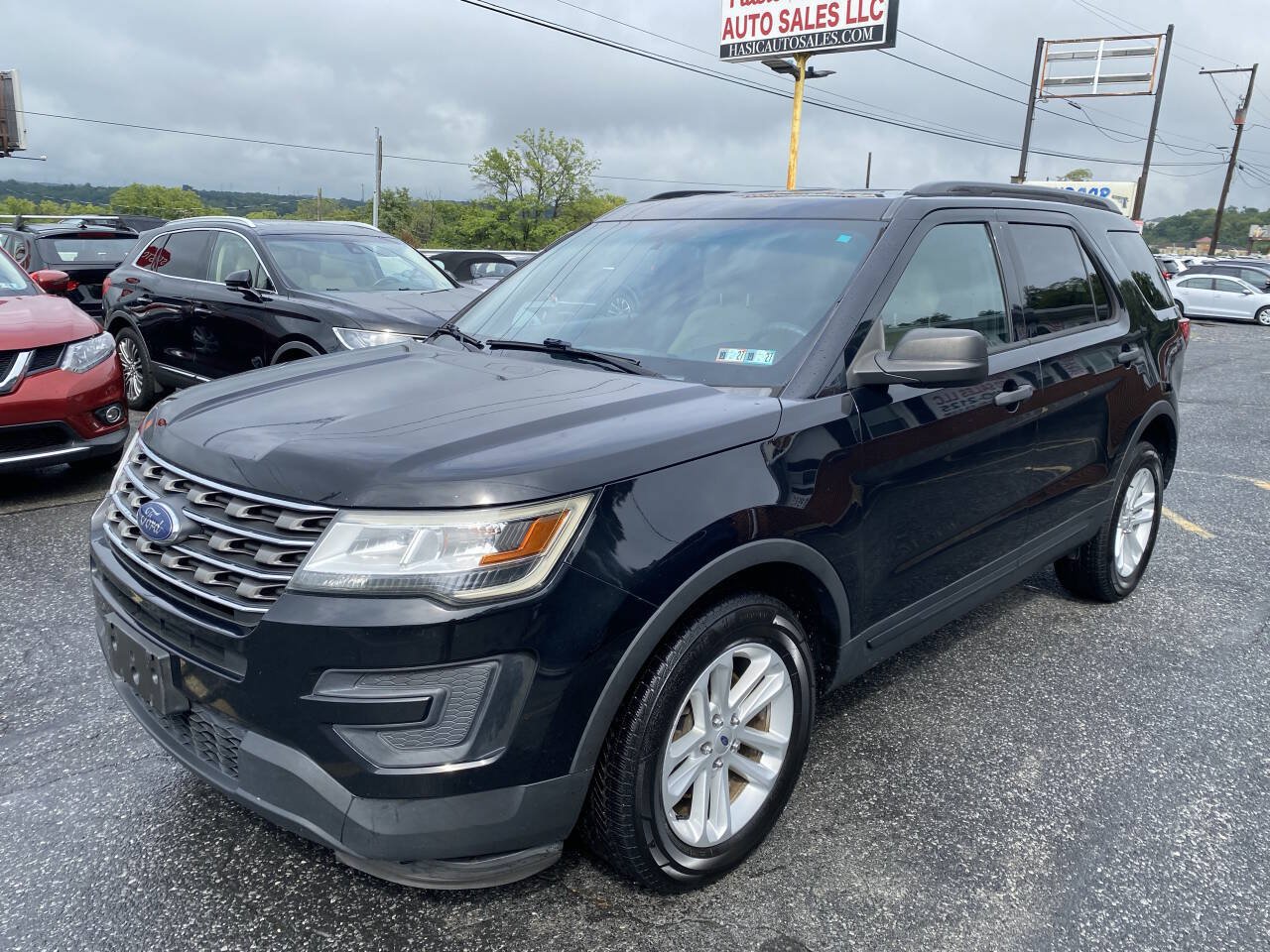 Used 2017 Ford Explorer 4WD image 1