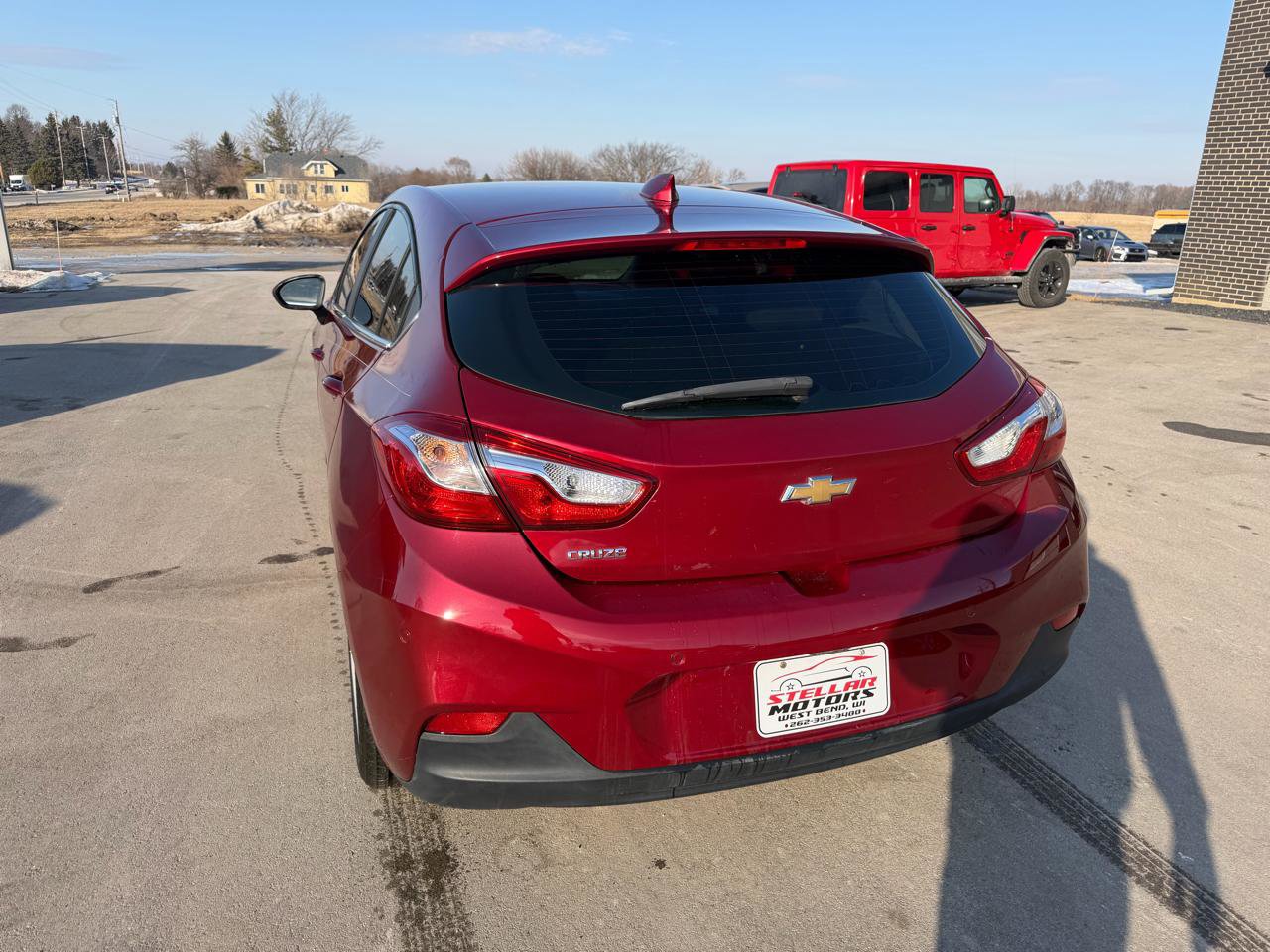 Used 2017 Chevrolet Cruze LT w/ Convenience Package image 5