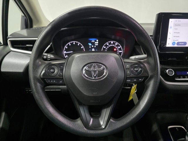 Used 2023 Toyota Corolla LE image 16
