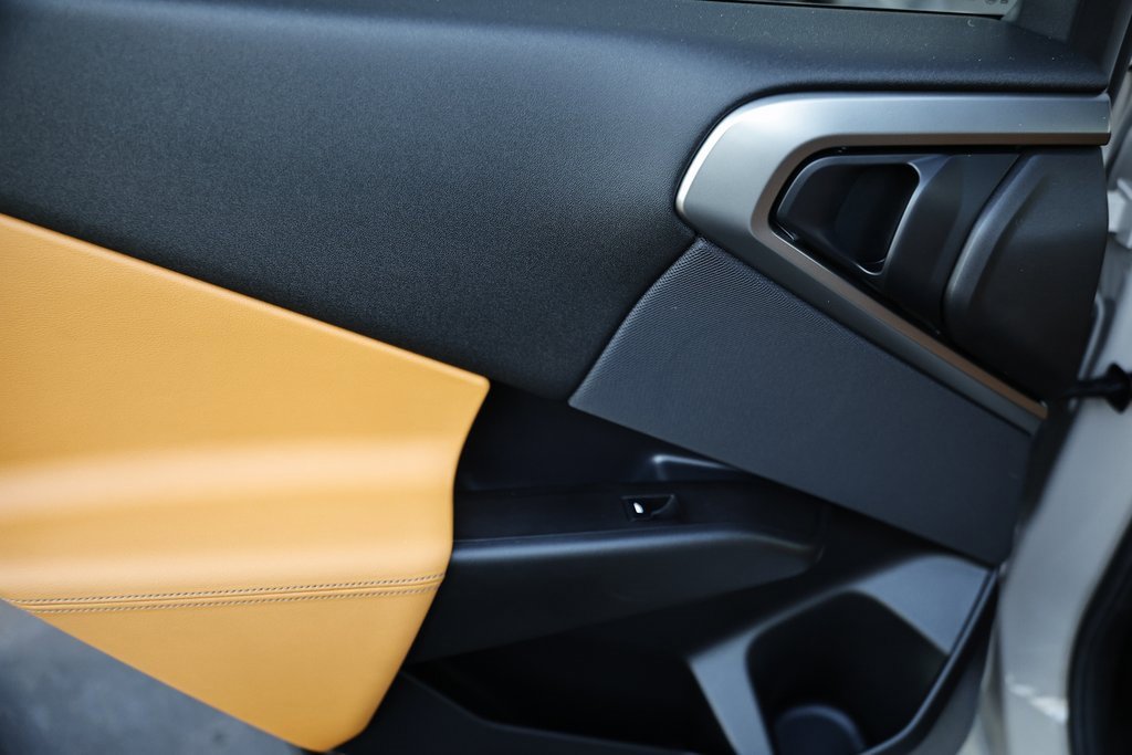 Certified 2025 BMW X3 xDrive30i w/ M Sport Package image 22