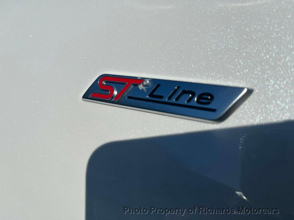 Used 2024 Ford Escape ST-Line image 10