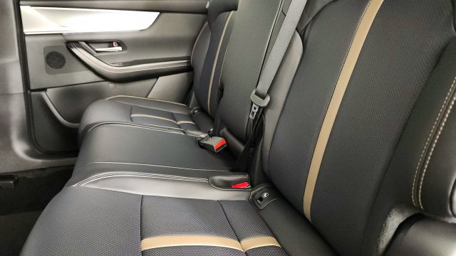 New 2026 MAZDA CX-90 Plug-In Hybrid w/ Premium Plus AWD/4WD image 29
