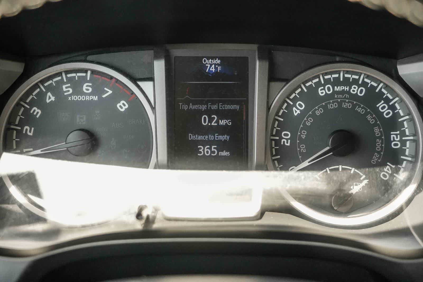 Used 2017 Toyota Tacoma SR5 w/ Tow Package RWD image 23