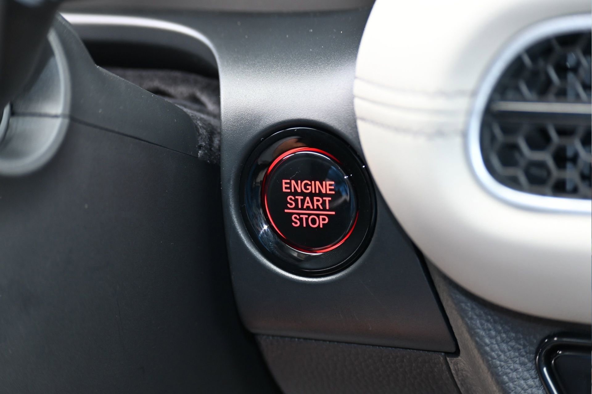 New 2026 Honda HR-V EX-L image 28