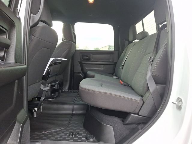 Used 2024 RAM 2500 Tradesman w/ Chrome Appearance Group image 13