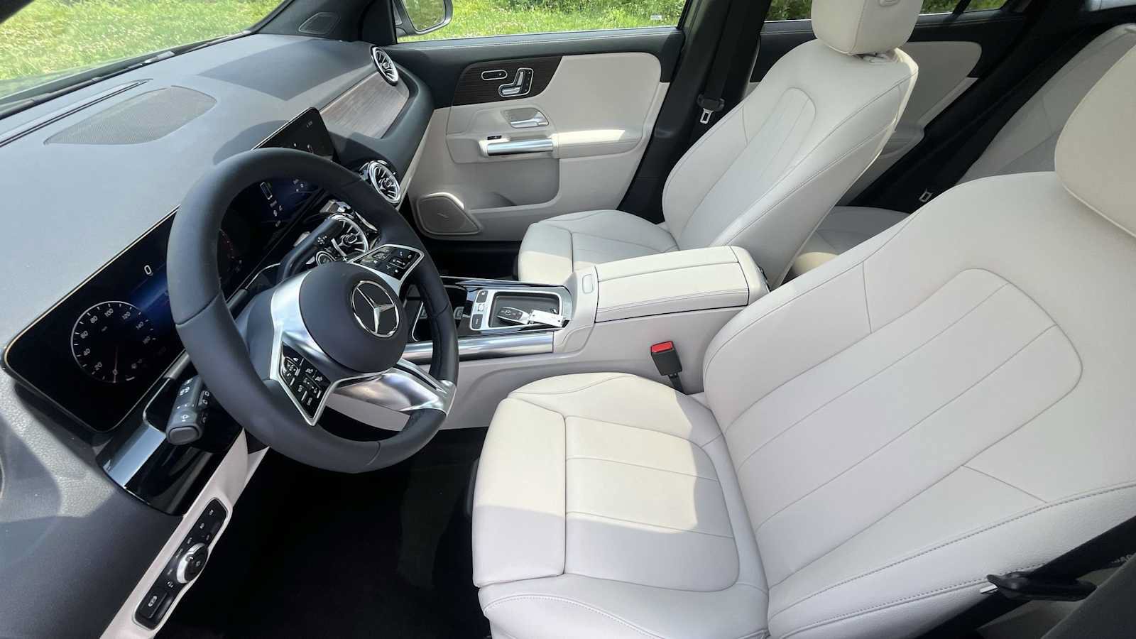 New 2026 Mercedes-Benz GLA 250 4MATIC image 10
