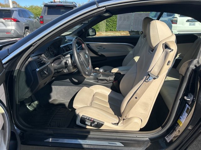Used 2016 BMW 428i xDrive Convertible image 12