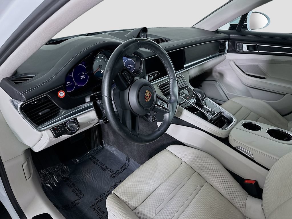 Certified 2023 Porsche Panamera 4 Platinum Edition AWD/4WD image 4
