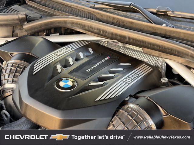 Used 2022 BMW X5 M50i w/ Premium Package AWD/4WD image 38