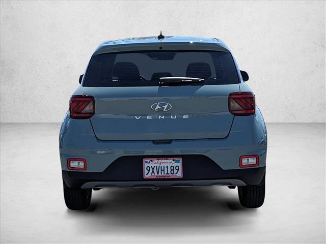 Certified 2026 Hyundai Venue SE FWD image 5