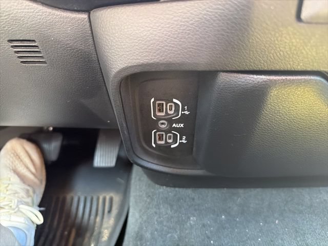 Used 2021 RAM 1500 Laramie w/ Off Road Group AWD/4WD image 44