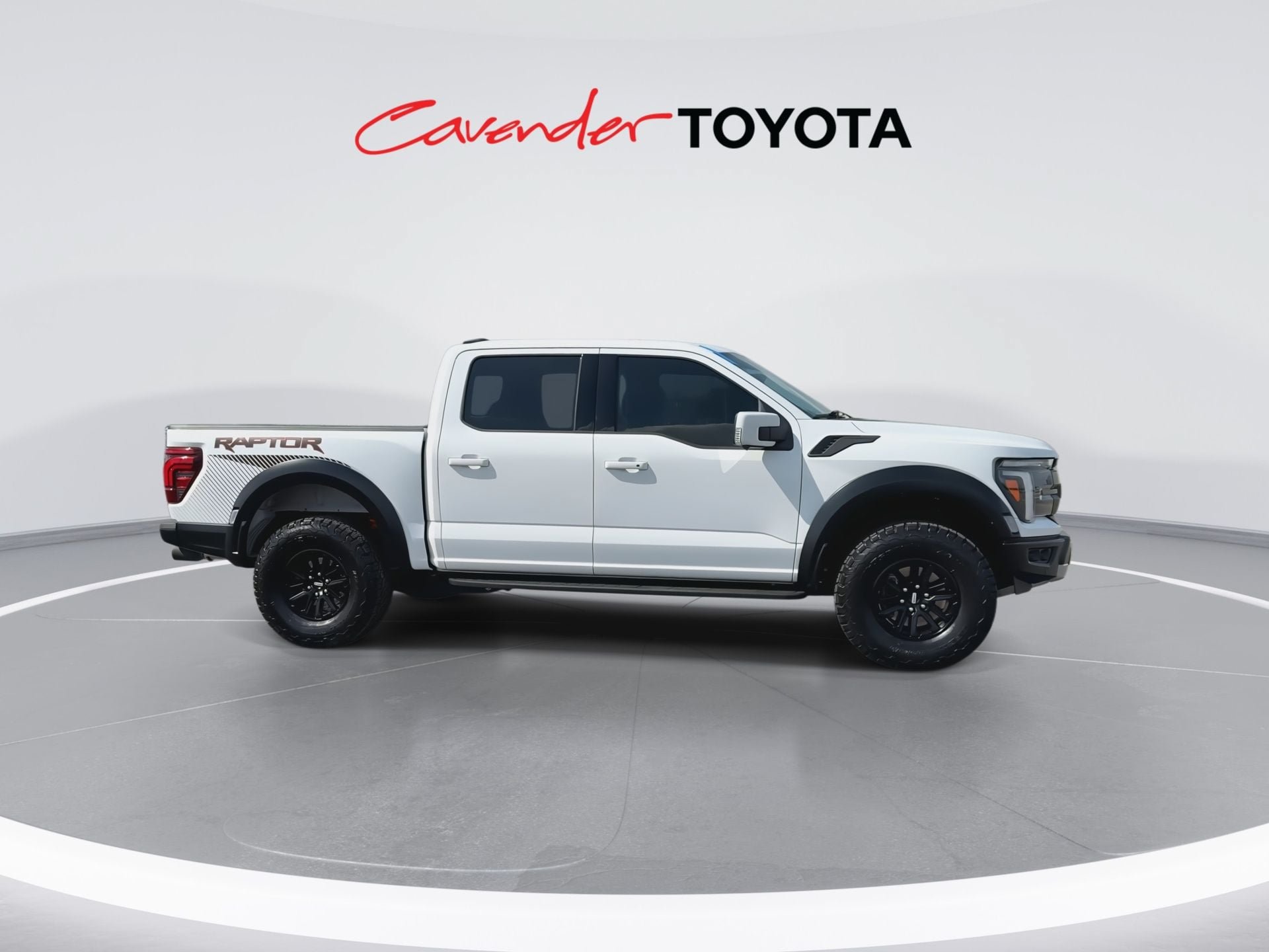 Used 2025 Ford F150 Raptor AWD/4WD image 9