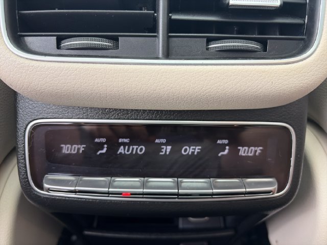 Used 2021 Mercedes-Benz GLE 450 4MATIC image 29