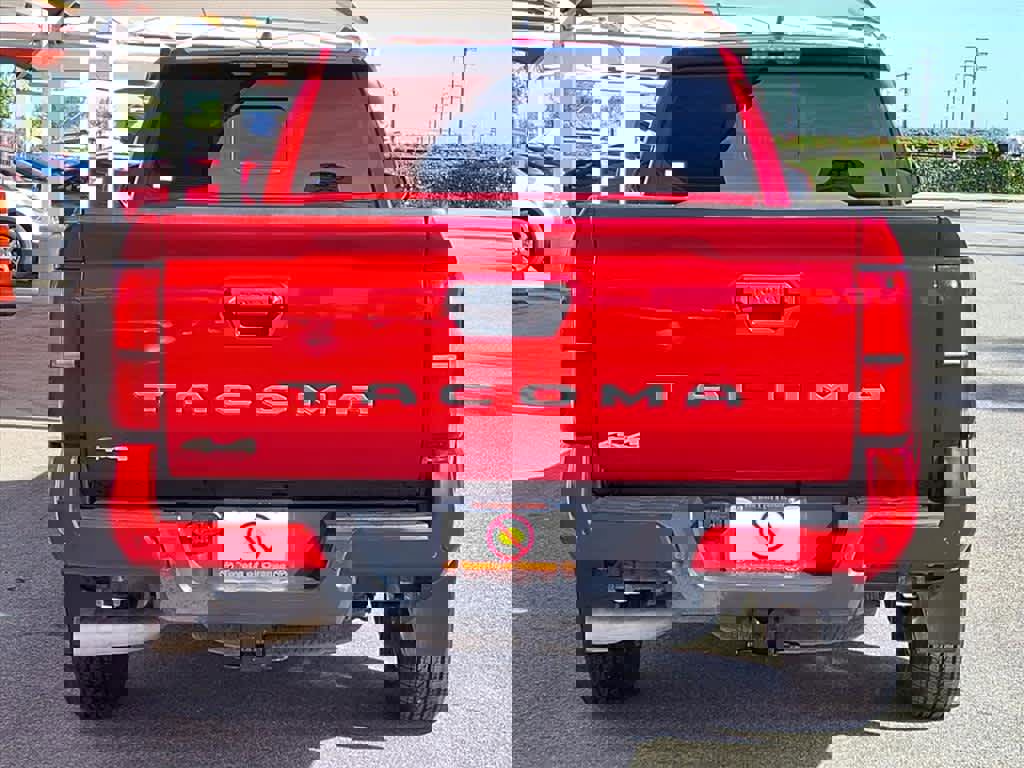 Certified 2024 Toyota Tacoma SR5 image 5