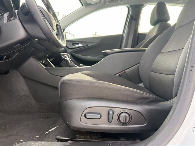 Used 2023 Chevrolet Malibu LT image 14