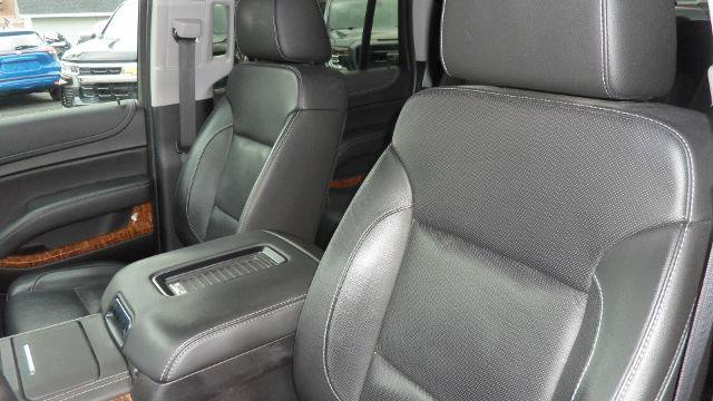 Used 2020 Chevrolet Tahoe Premier AWD/4WD image 25