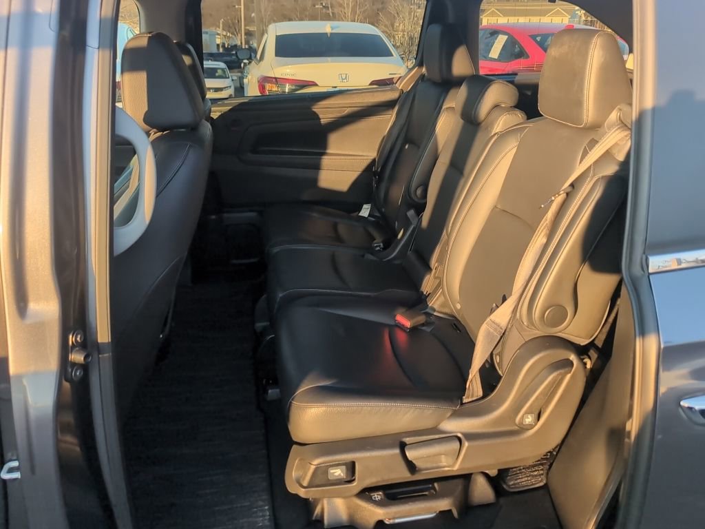 Used 2024 Honda Odyssey EX-L image 13