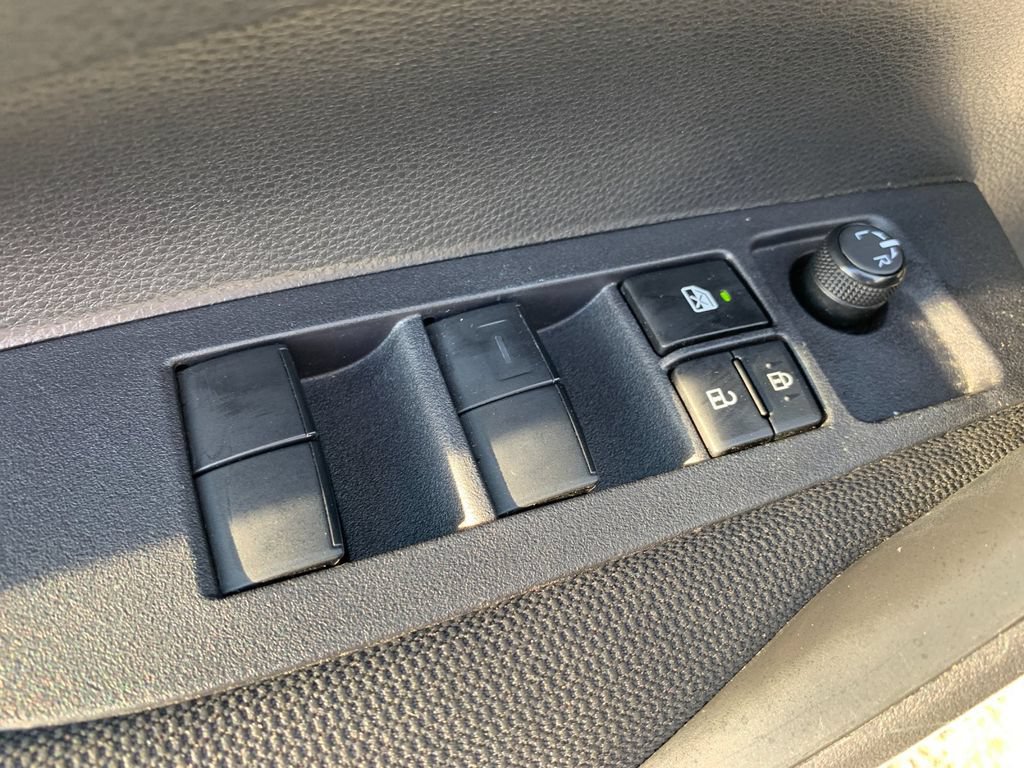 Used 2024 Toyota Corolla LE FWD image 13