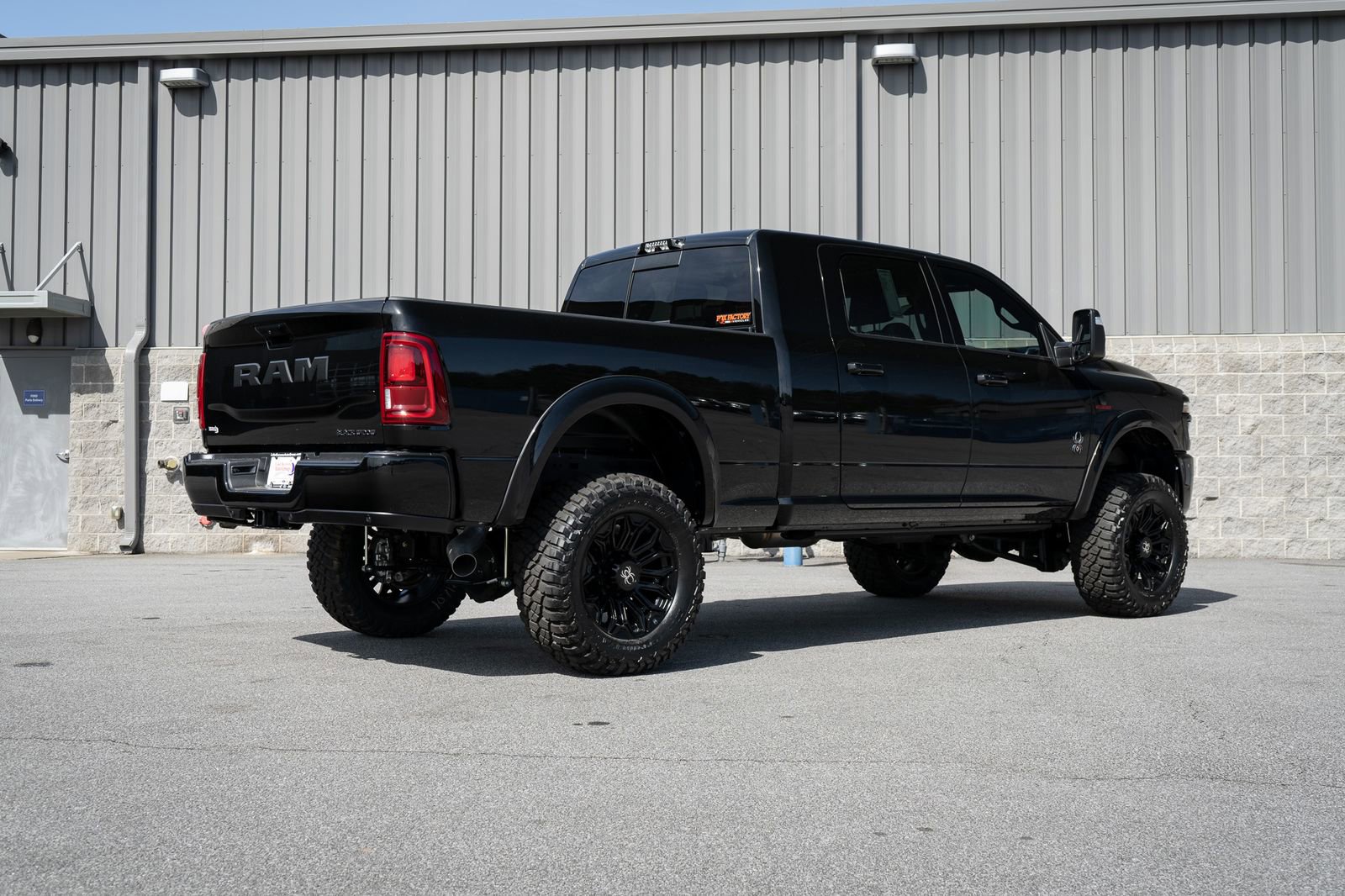 New 2026 RAM 2500 Laramie w/ Night Edition AWD/4WD image 20