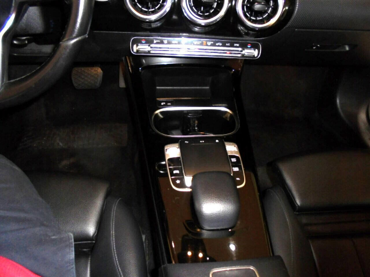 Used 2020 Mercedes-Benz A 220 4MATIC image 19