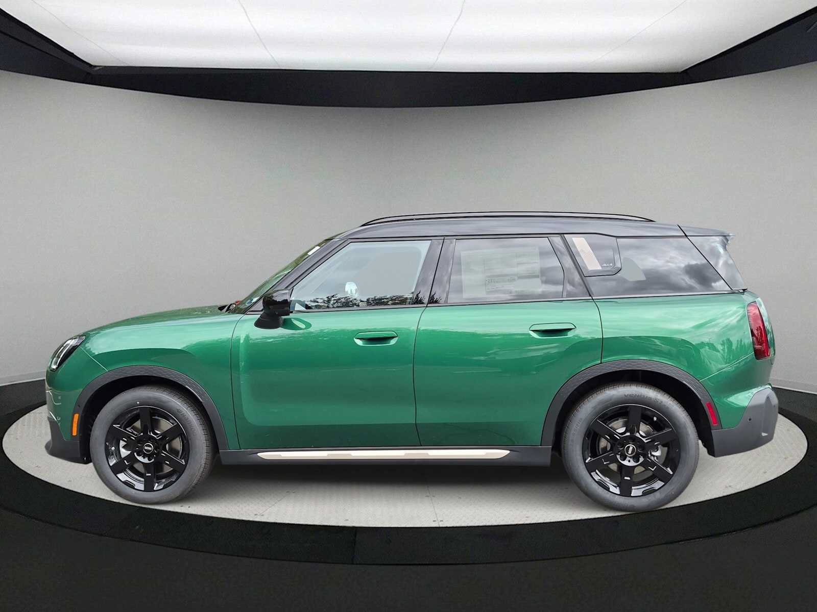New 2027 MINI Cooper Countryman S w/ Comfort Package Max AWD/4WD image 5