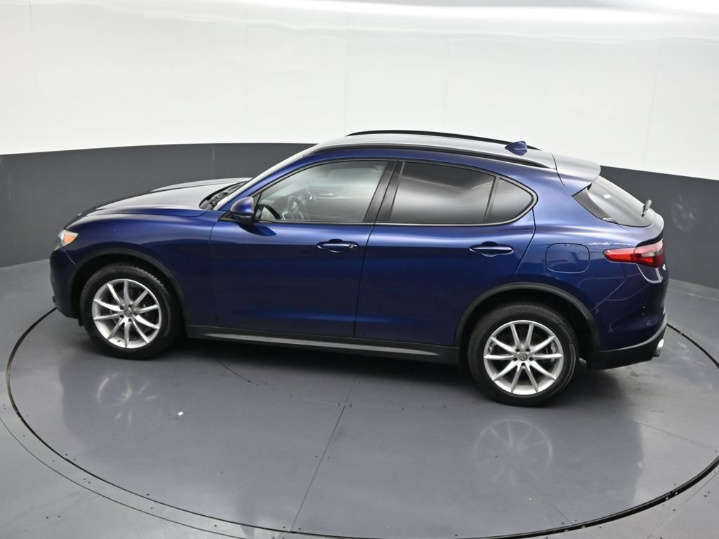 Used 2018 Alfa Romeo Stelvio Ti Sport AWD/4WD image 30