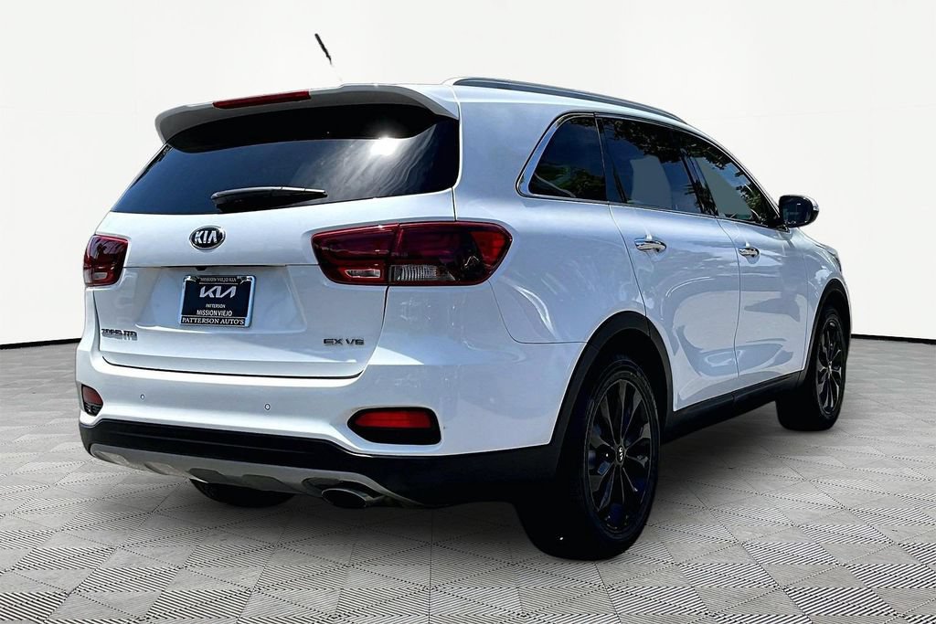 Used 2020 Kia Sorento EX FWD image 2