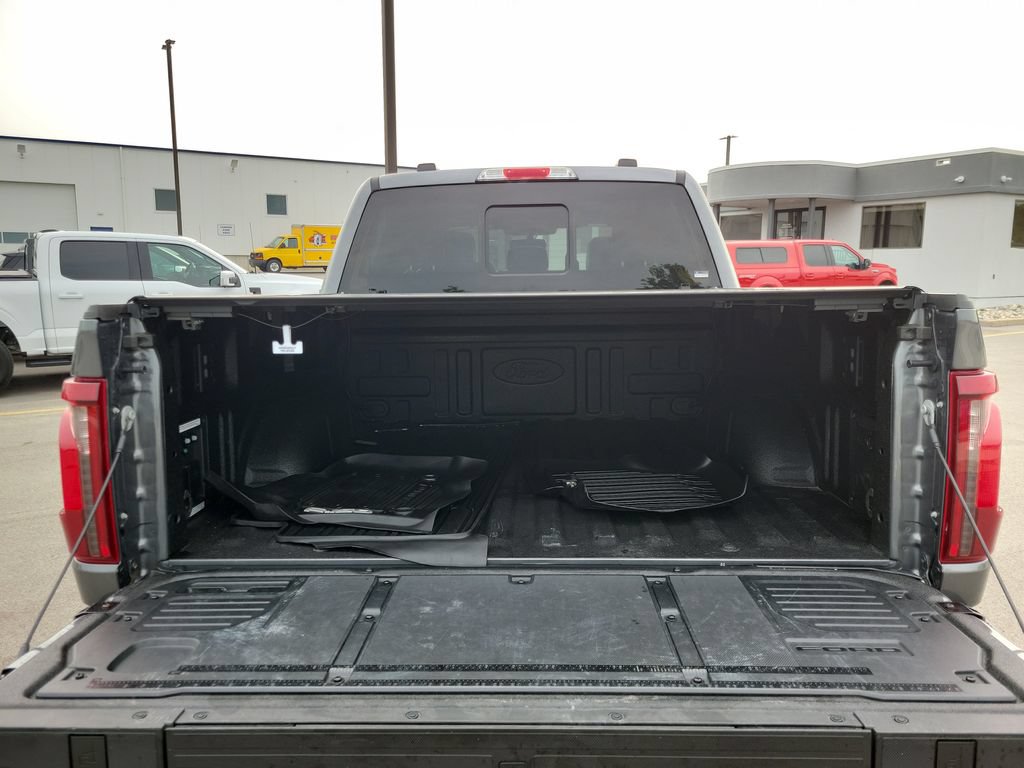 Used 2025 Ford F150 XLT w/ Equipment Group 303A High AWD/4WD image 9