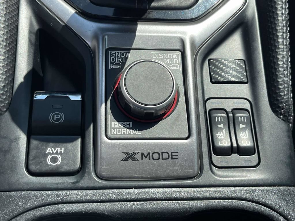 Used 2022 Subaru Forester Limited AWD/4WD image 32