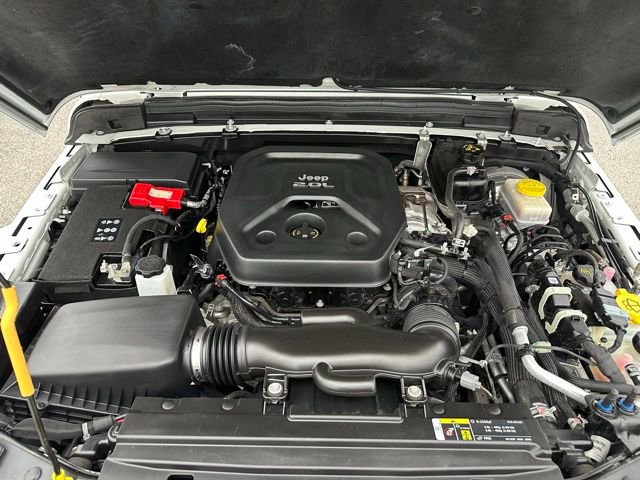 Used 2020 Jeep Wrangler Unlimited Sahara image 11