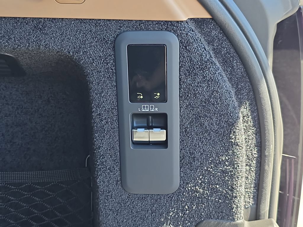 New 2026 Land Rover Range Rover SE AWD/4WD image 14