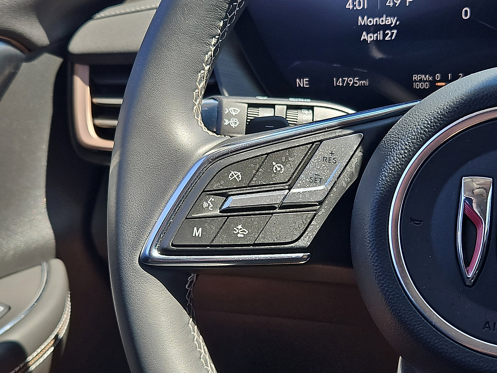 Certified 2025 Buick Envision Sport Touring AWD/4WD image 21