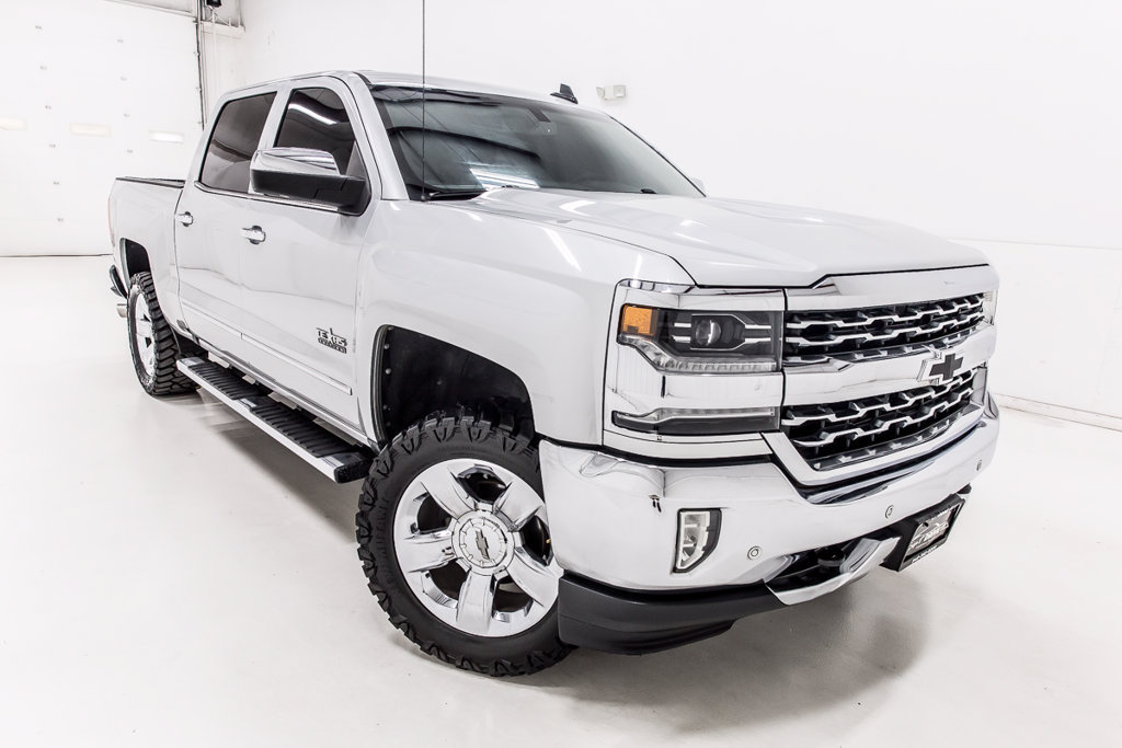 Used 2018 Chevrolet Silverado 1500 LTZ w/ Texas Edition RWD image 8