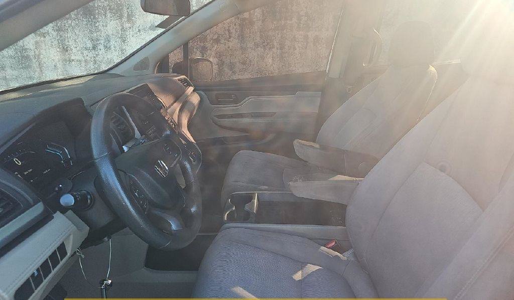 Used 2019 Honda Odyssey LX image 7