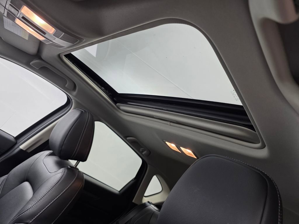 Used 2024 MAZDA CX-5 AWD 2.5 S w/ Preferred Package image 12