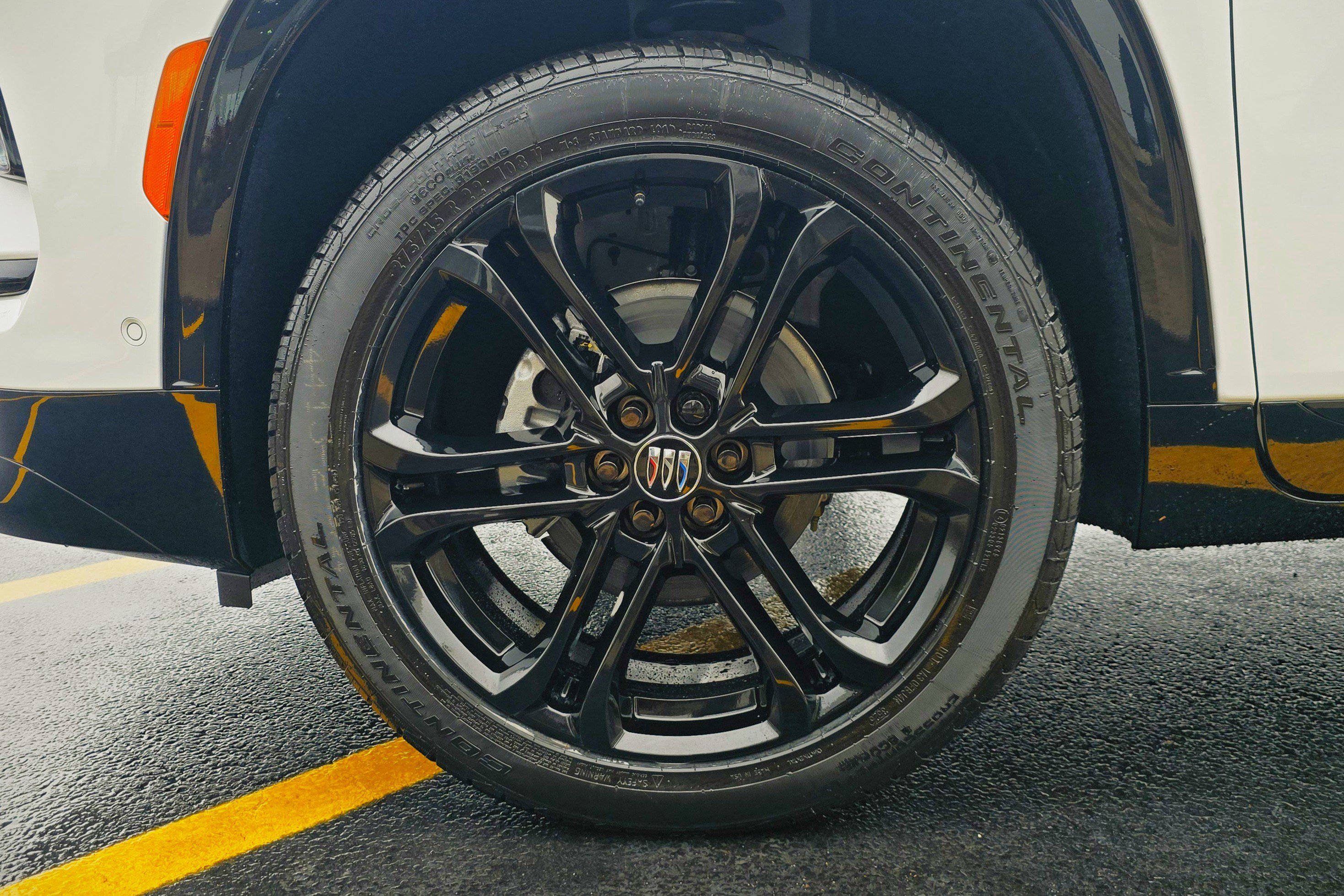 New 2026 Buick Enclave Sport Touring w/ Super Cruise Package image 10