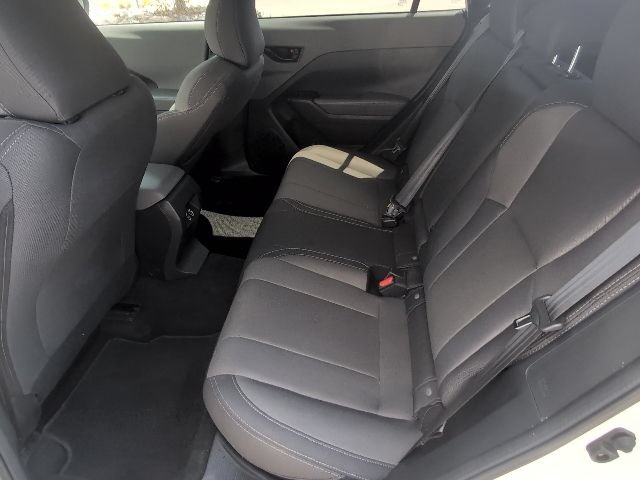 Used 2026 Subaru Crosstrek 2.5i Premium AWD/4WD image 24