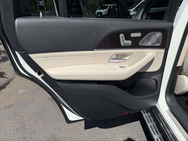 Used 2021 Mercedes-Benz GLS 450 4MATIC image 18