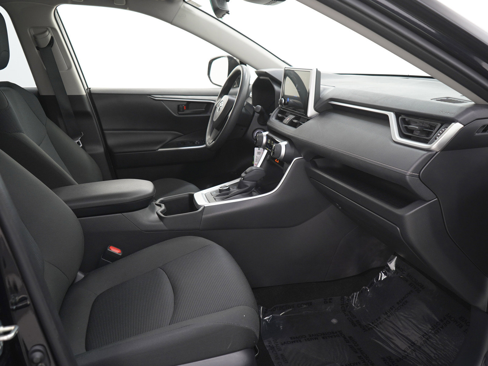 Used 2025 Toyota RAV4 LE AWD/4WD image 12