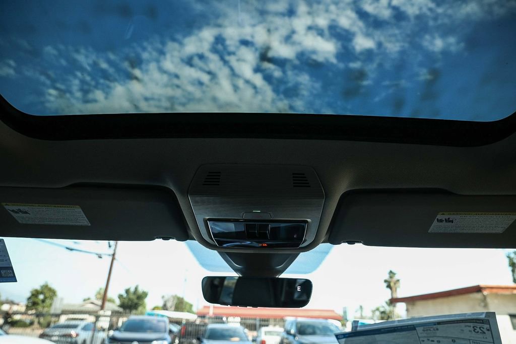 New 2026 Volkswagen Atlas SE image 23