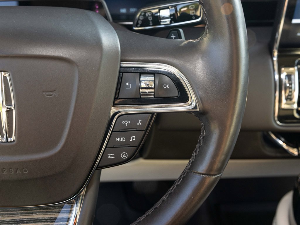 Used 2022 Lincoln Navigator L Black Label AWD/4WD image 30