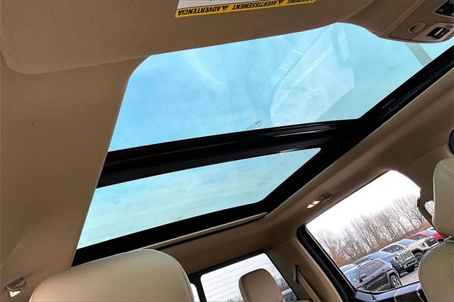 Used 2017 Ford F350 Lariat w/ Lariat Ultimate Package image 28