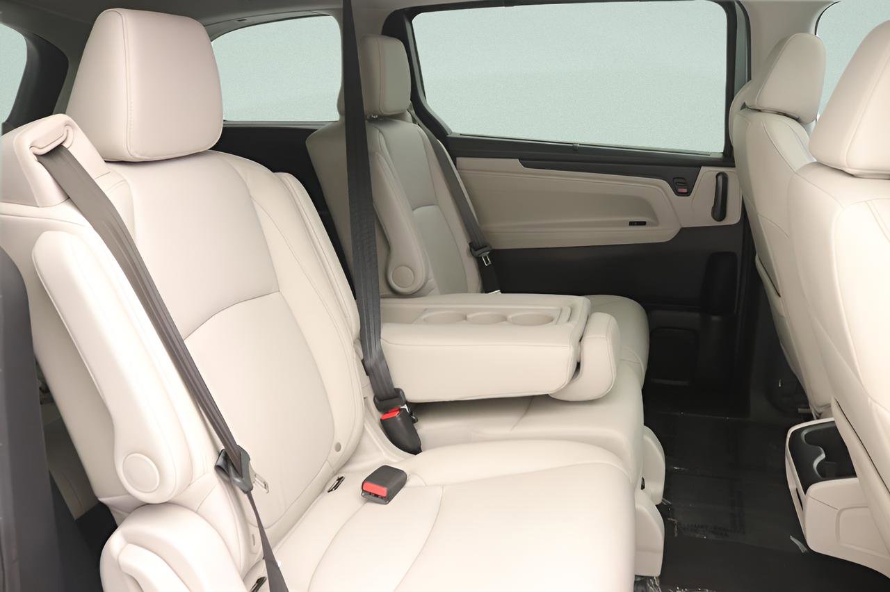 Used 2025 Honda Odyssey EX-L image 28