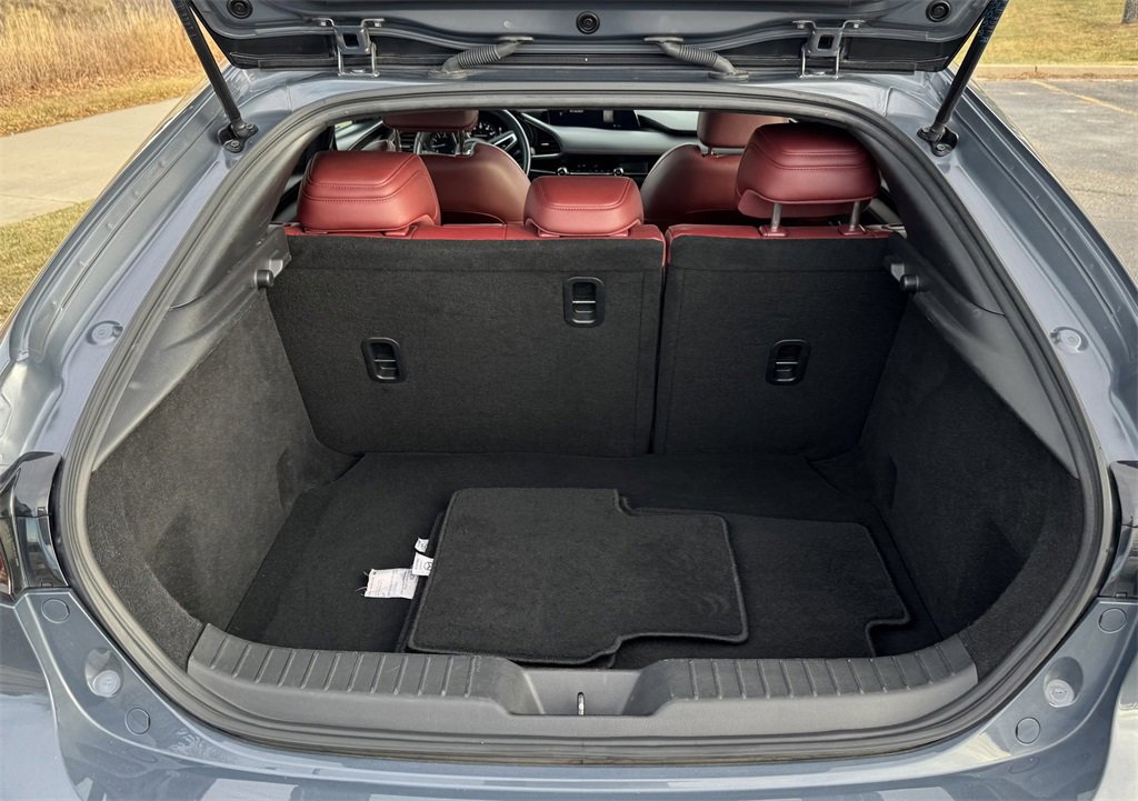 Used 2024 MAZDA MAZDA3 s image 9