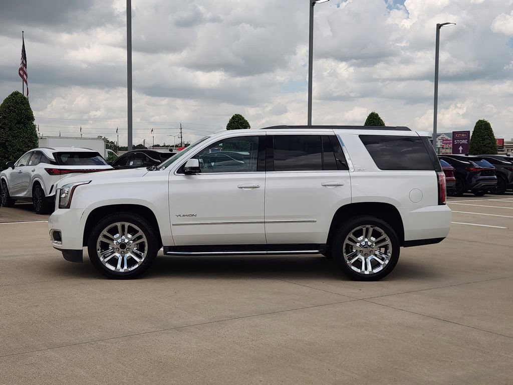 Used 2017 GMC Yukon SLT w/ Premium Edition RWD image 4