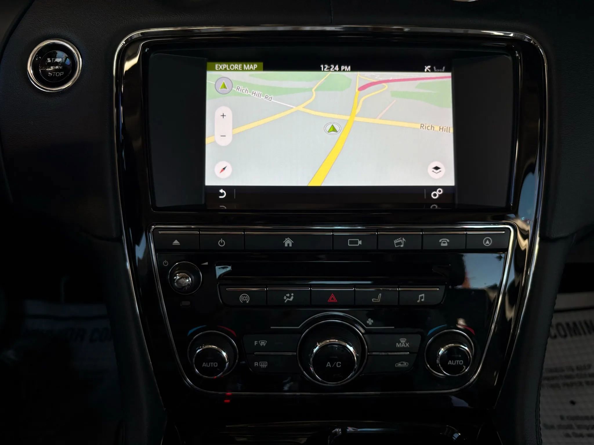 Used 2017 Jaguar XJ R-Sport image 30