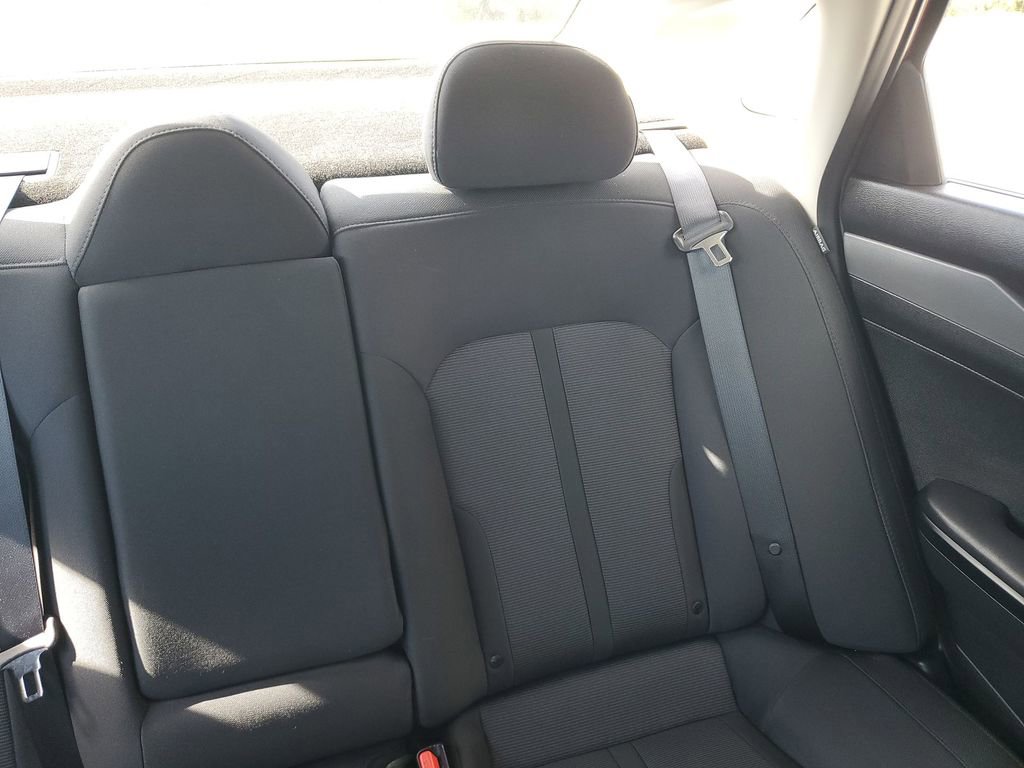 Used 2023 Kia K5 LXS image 14