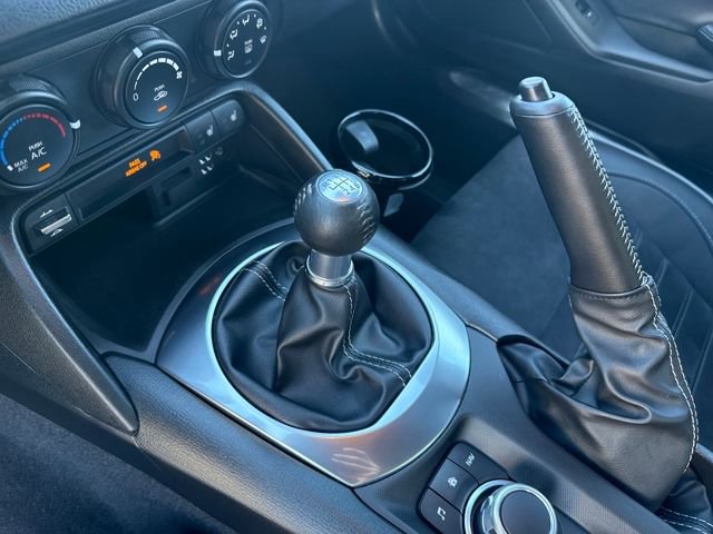 Used 2023 MAZDA MX-5 Miata Club image 24